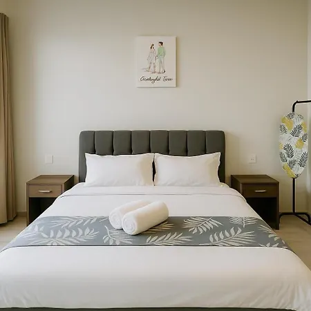 Jesselton Quay Deluxe Condominium By Sebrina Hs